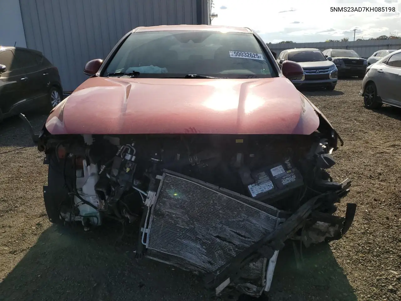 5NMS23AD7KH085198 2019 Hyundai Santa Fe Se