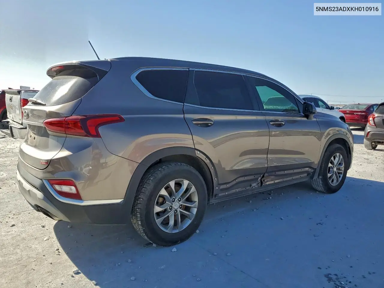 5NMS23ADXKH010916 2019 Hyundai Santa Fe Se