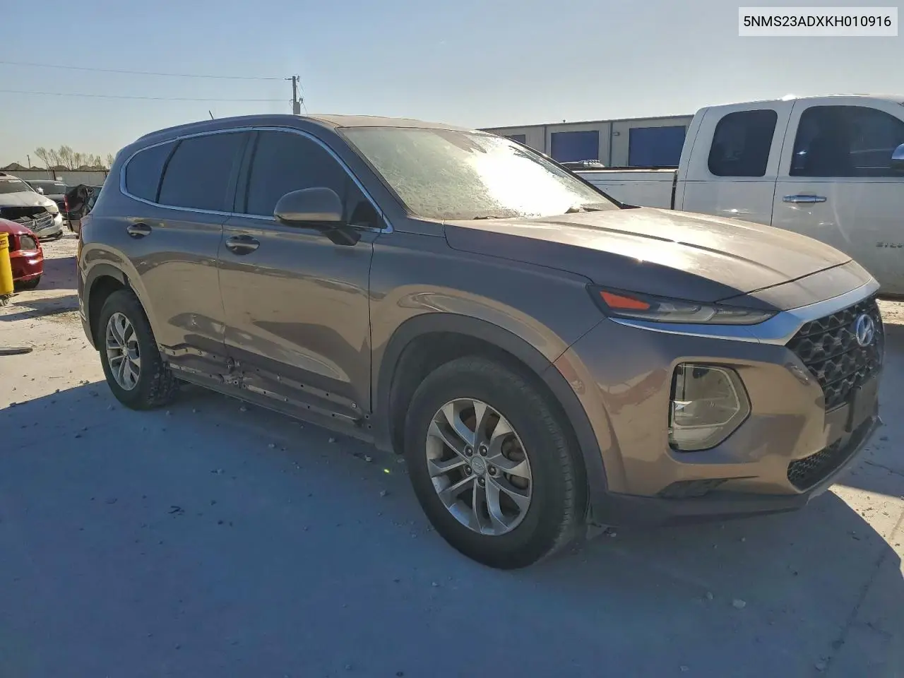 5NMS23ADXKH010916 2019 Hyundai Santa Fe Se