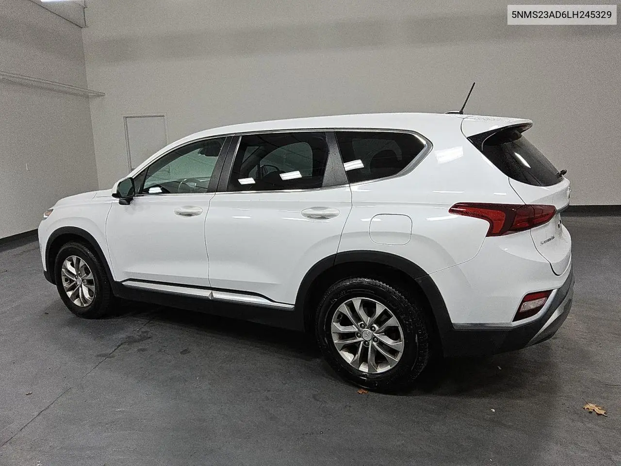 5NMS23AD6LH245329 2020 Hyundai Santa Fe Se