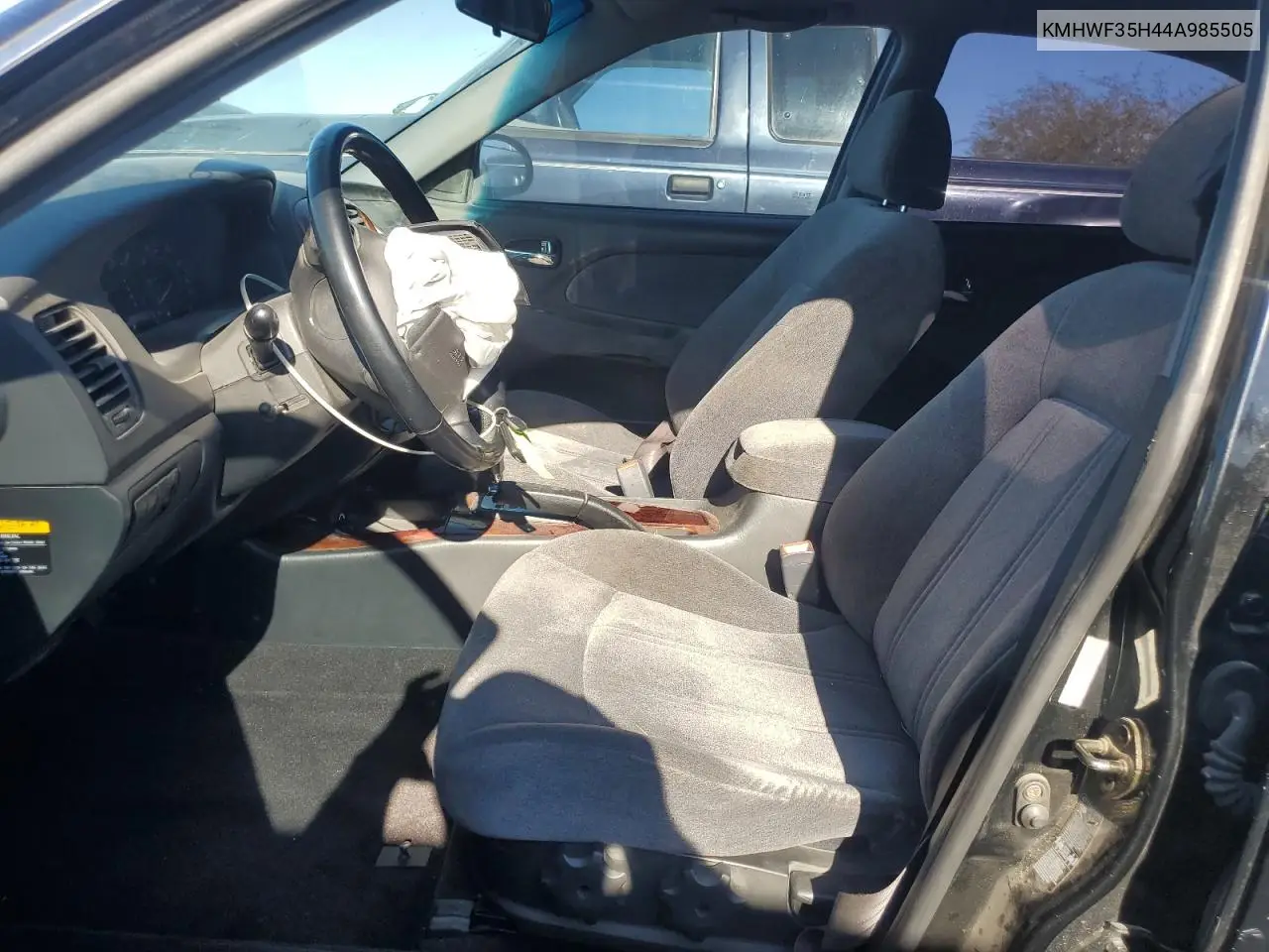 KMHWF35H44A985505 2004 Hyundai Sonata Gls