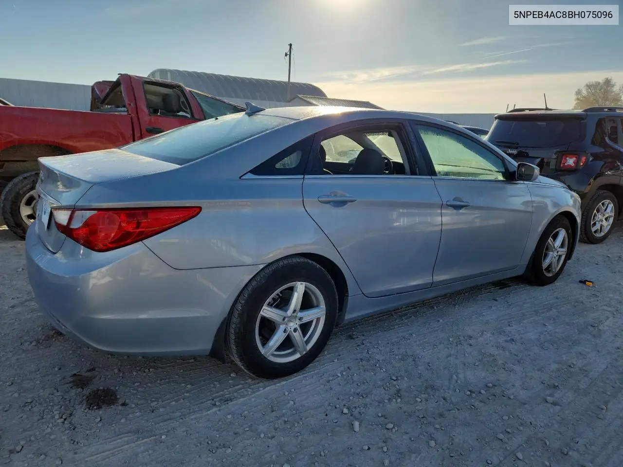 5NPEB4AC8BH075096 2011 Hyundai Sonata Gls
