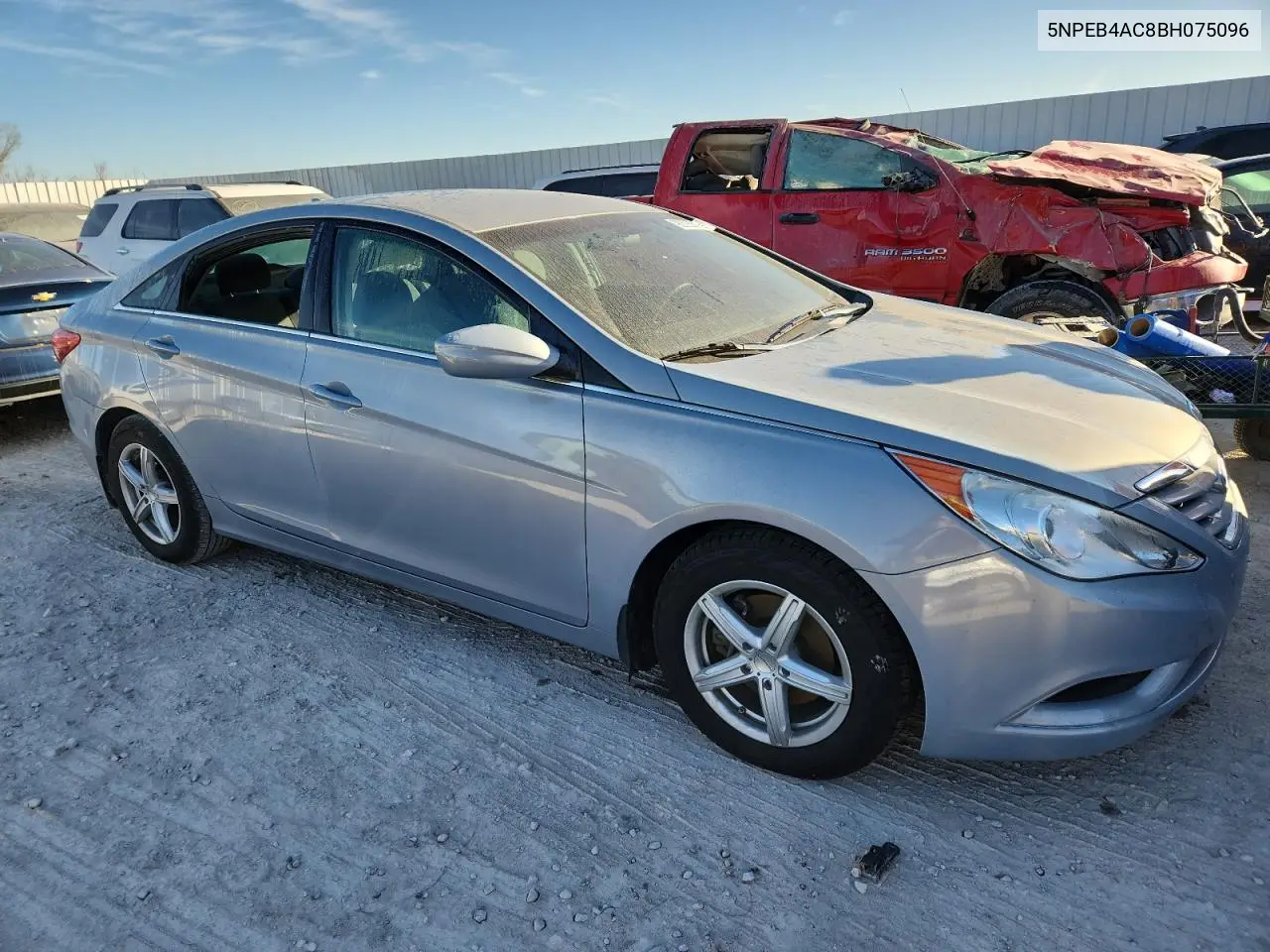 5NPEB4AC8BH075096 2011 Hyundai Sonata Gls