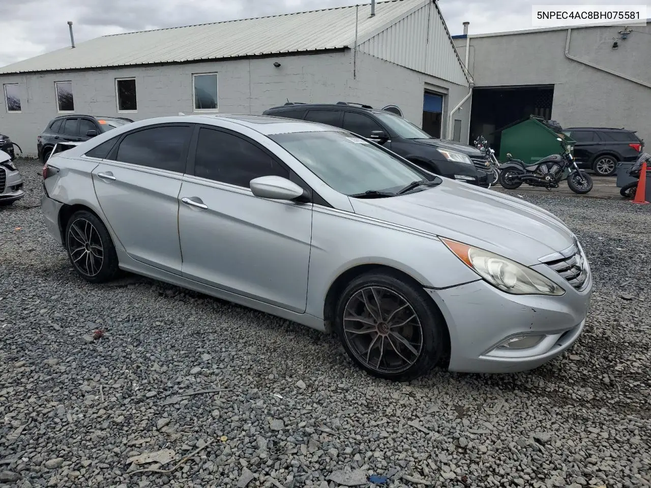 5NPEC4AC8BH075581 2011 Hyundai Sonata Se