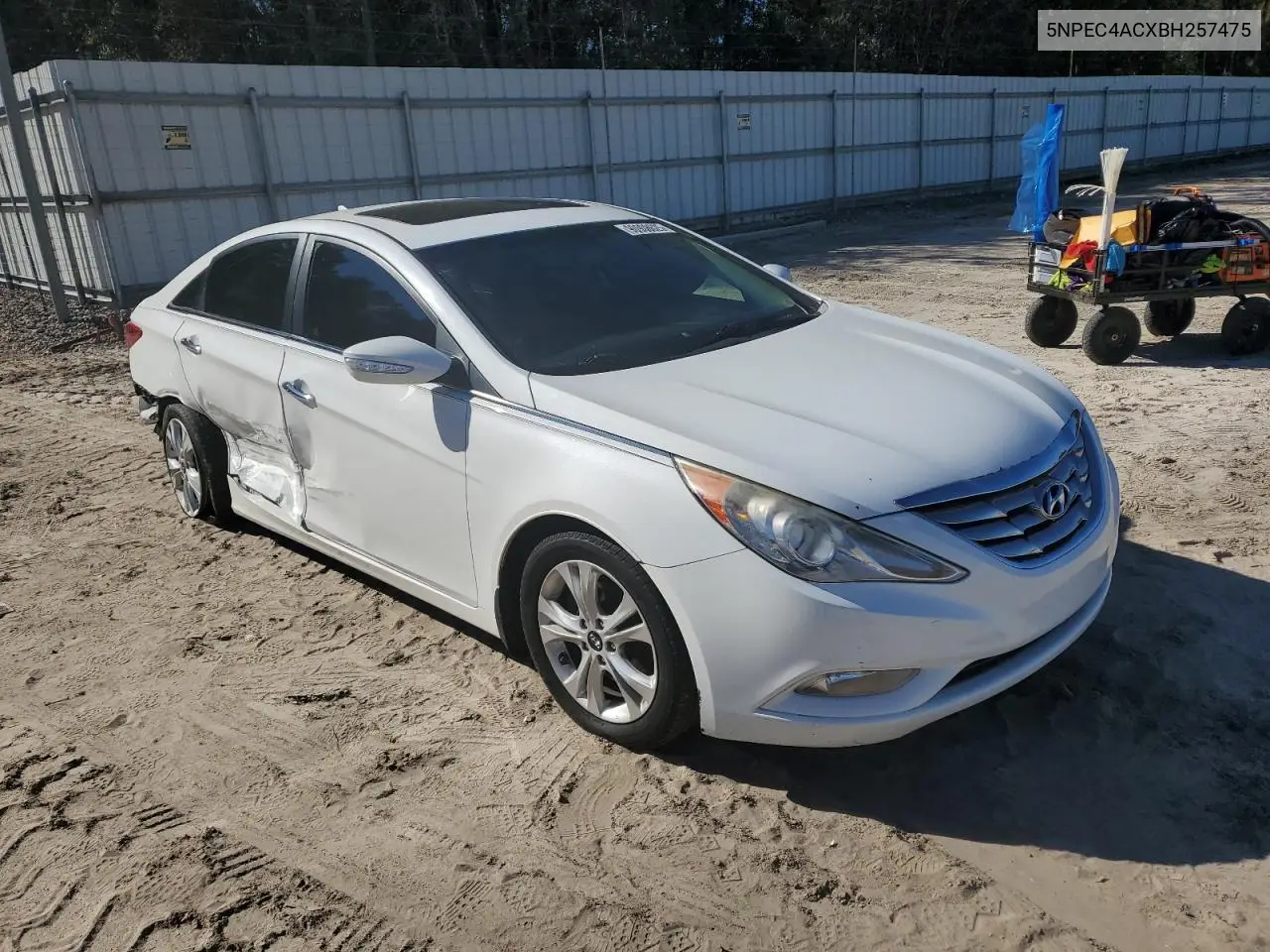 5NPEC4ACXBH257475 2011 Hyundai Sonata Se