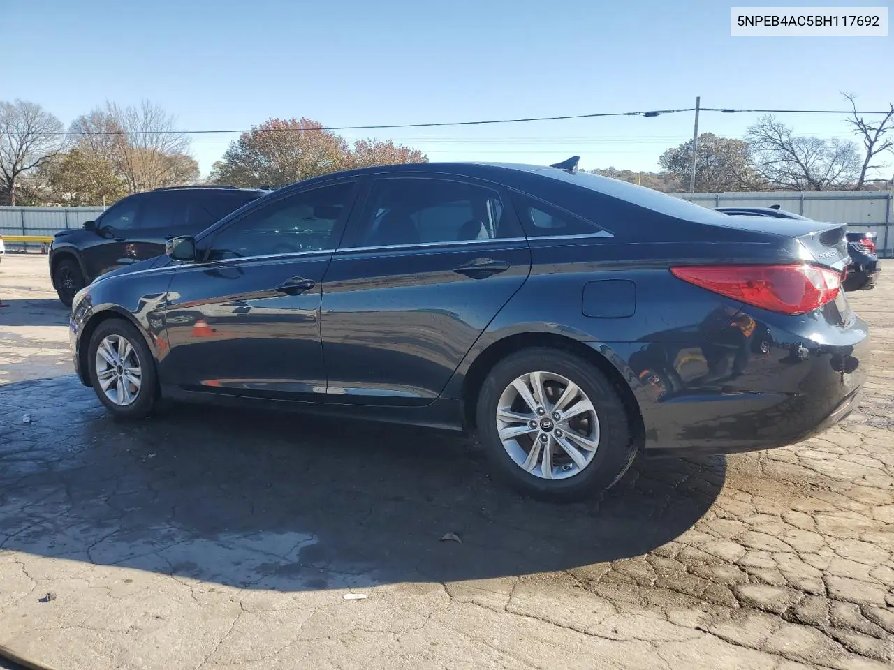 5NPEB4AC5BH117692 2011 Hyundai Sonata Gls