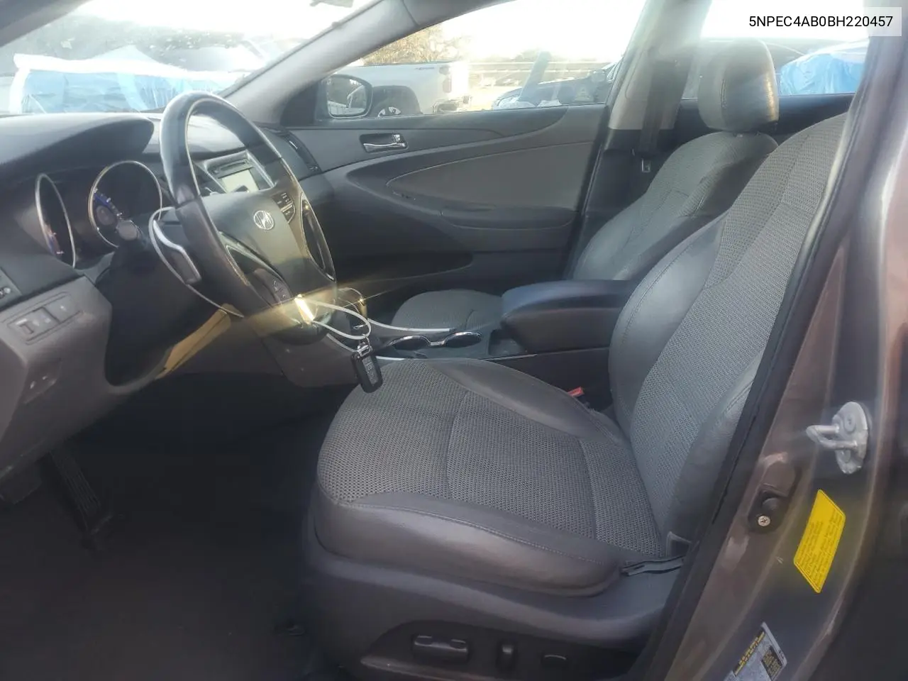 5NPEC4AB0BH220457 2011 Hyundai Sonata Se