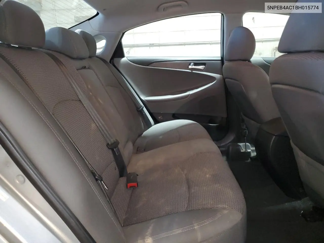 5NPEB4AC1BH015774 2011 Hyundai Sonata Gls