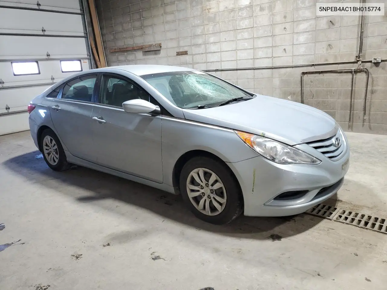 5NPEB4AC1BH015774 2011 Hyundai Sonata Gls