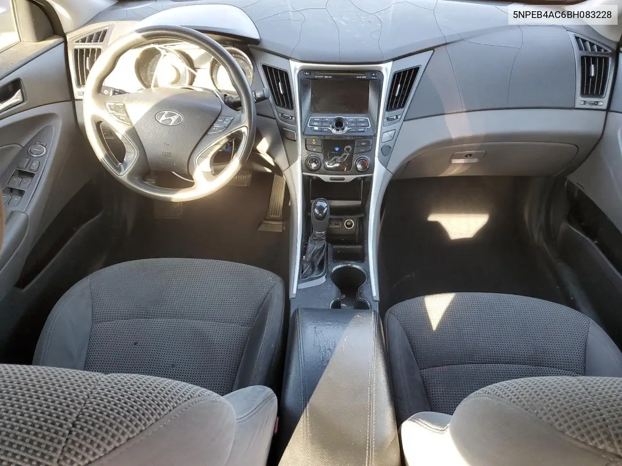 5NPEB4AC6BH083228 2011 Hyundai Sonata Gls