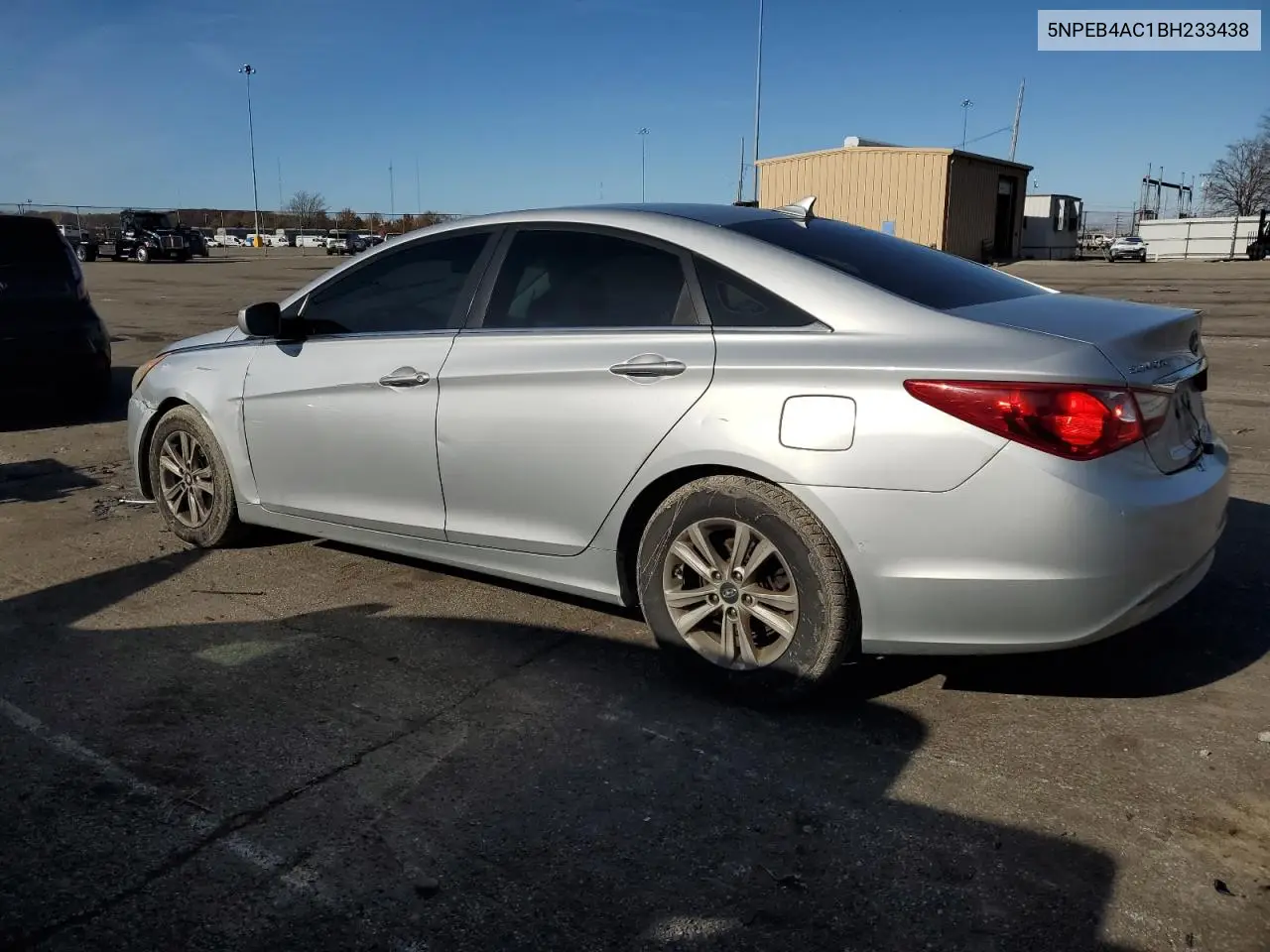 5NPEB4AC1BH233438 2011 Hyundai Sonata Gls