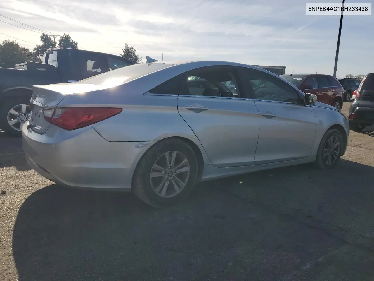 5NPEB4AC1BH233438 2011 Hyundai Sonata Gls