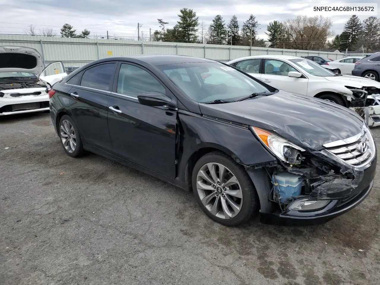 5NPEC4AC6BH136572 2011 Hyundai Sonata Se