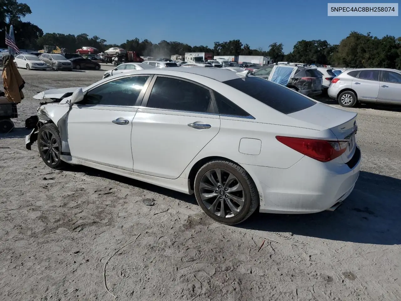 5NPEC4AC8BH258074 2011 Hyundai Sonata Se