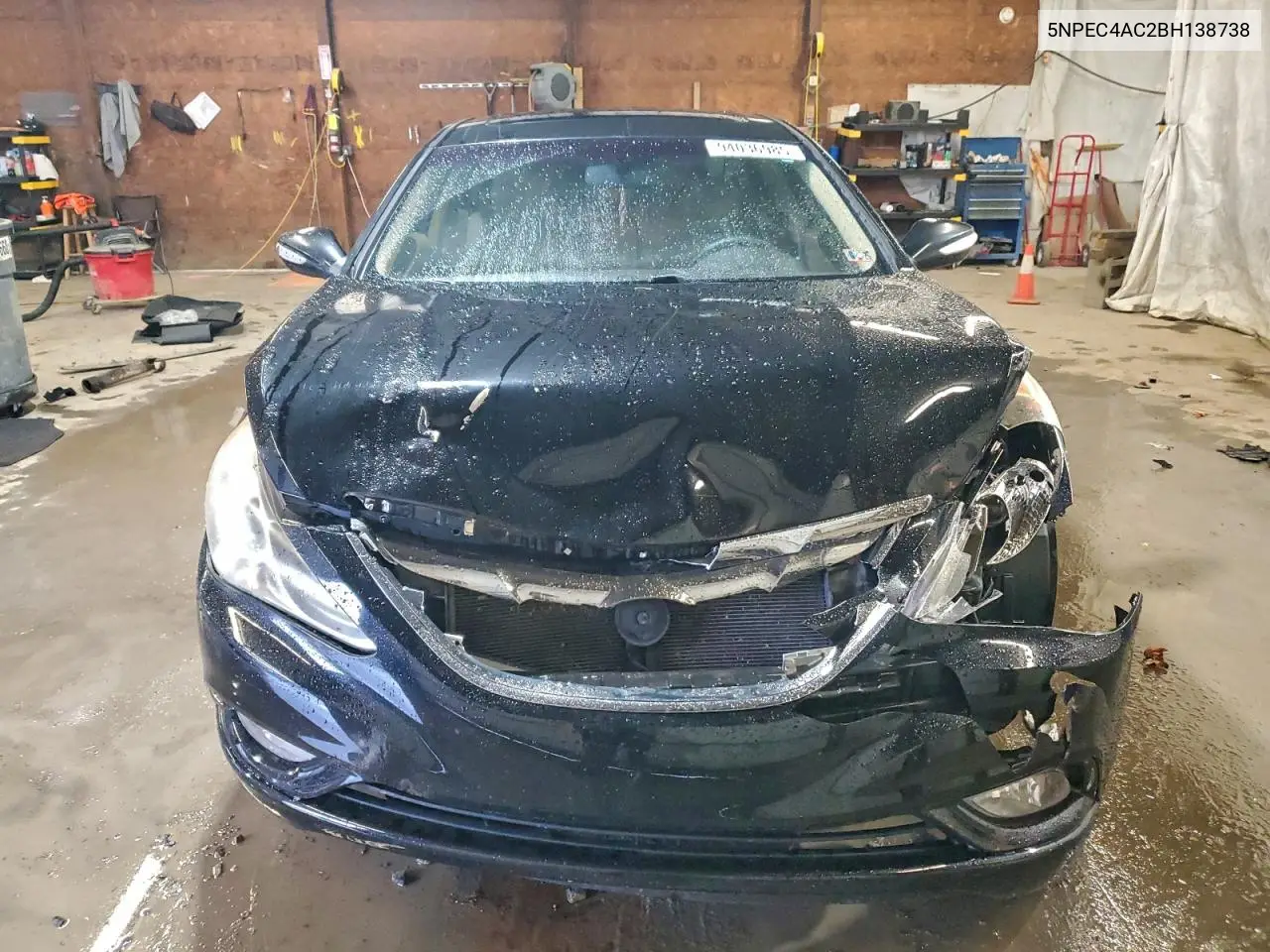 5NPEC4AC2BH138738 2011 Hyundai Sonata Se