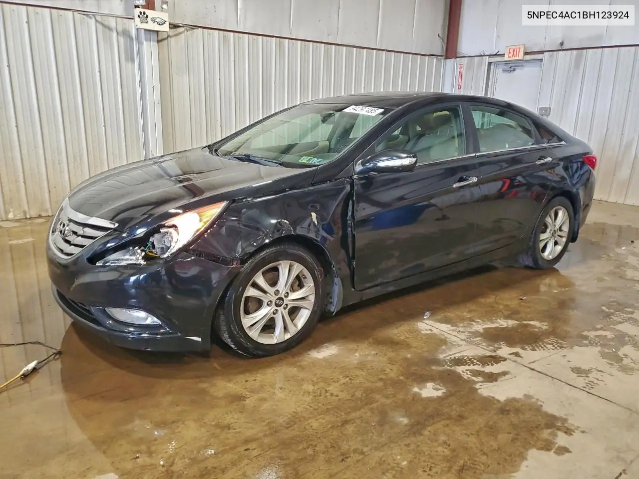 5NPEC4AC1BH123924 2011 Hyundai Sonata Se