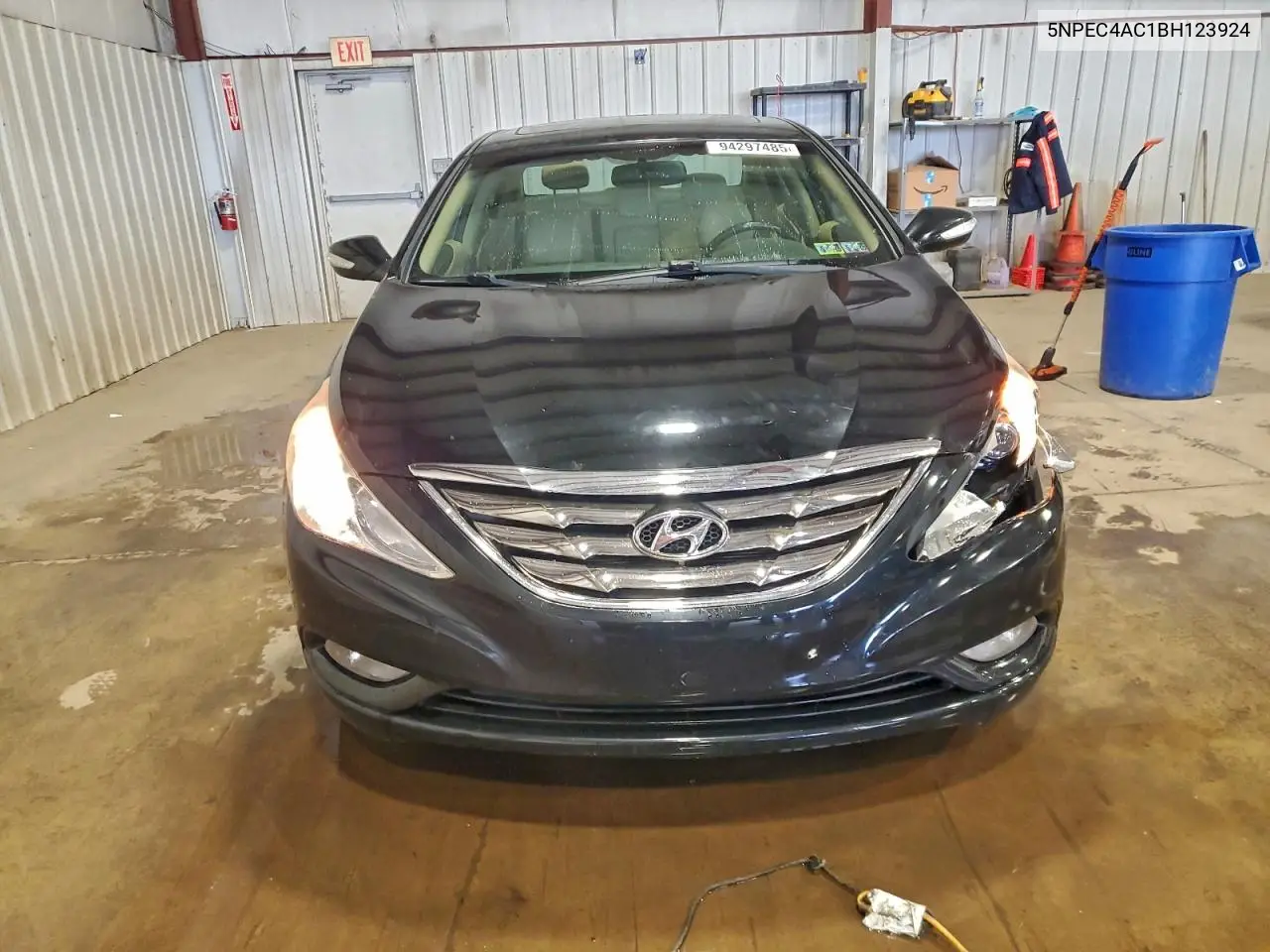 5NPEC4AC1BH123924 2011 Hyundai Sonata Se
