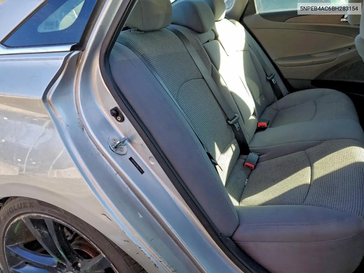 5NPEB4AC6BH283154 2011 Hyundai Sonata Gls