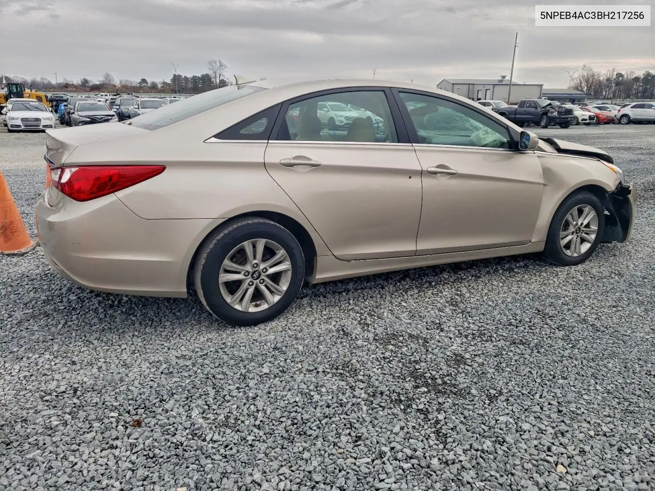 5NPEB4AC3BH217256 2011 Hyundai Sonata Gls