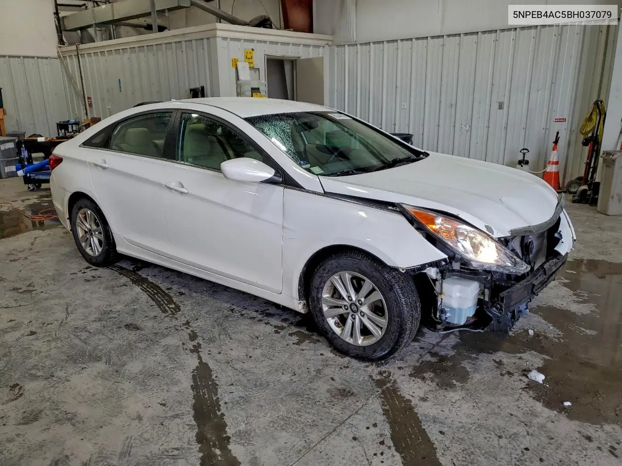 5NPEB4AC5BH037079 2011 Hyundai Sonata Gls