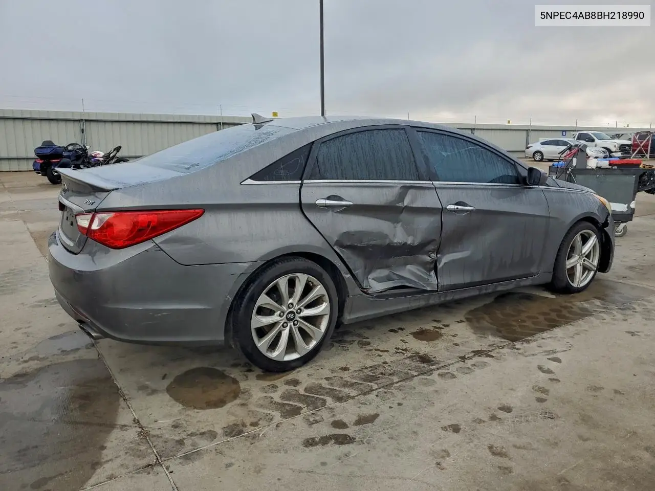 5NPEC4AB8BH218990 2011 Hyundai Sonata Se