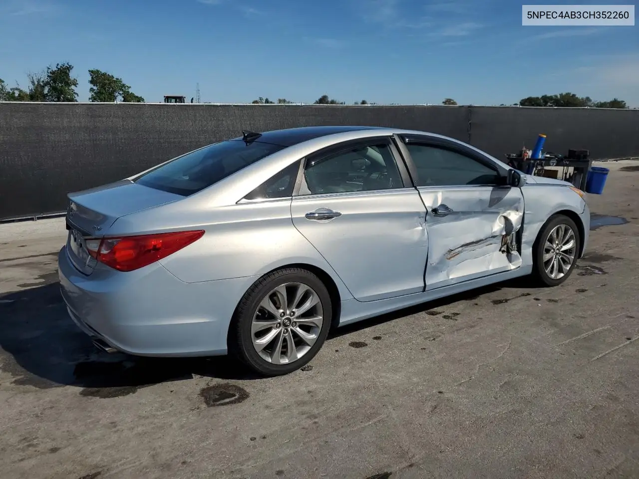 5NPEC4AB3CH352260 2012 Hyundai Sonata Se