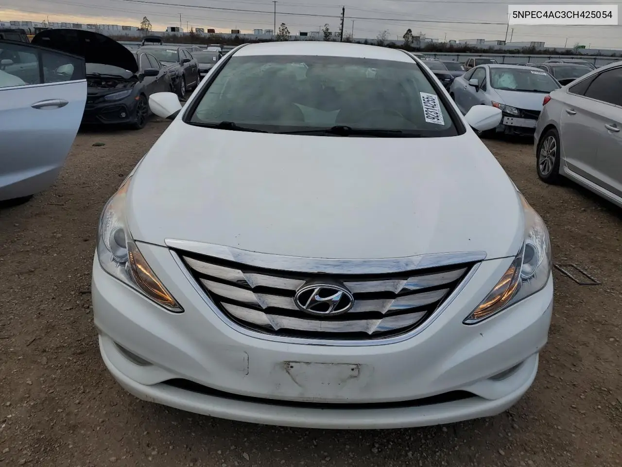 5NPEC4AC3CH425054 2012 Hyundai Sonata Se