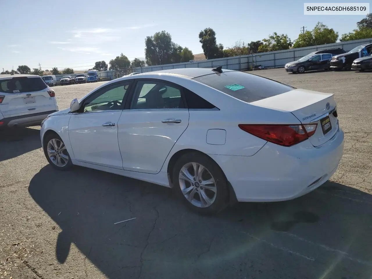 5NPEC4AC6DH685109 2013 Hyundai Sonata Se