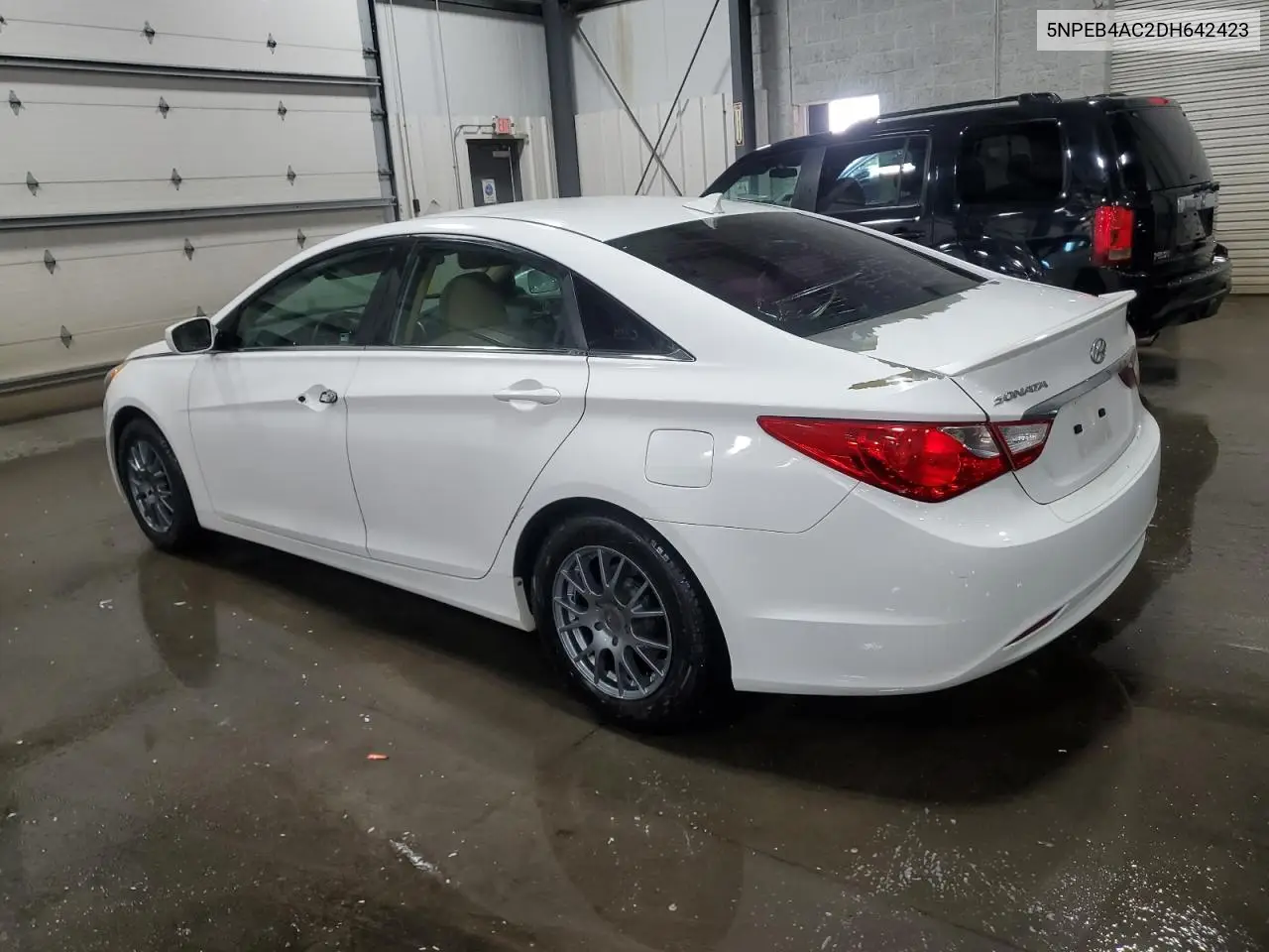 5NPEB4AC2DH642423 2013 Hyundai Sonata Gls