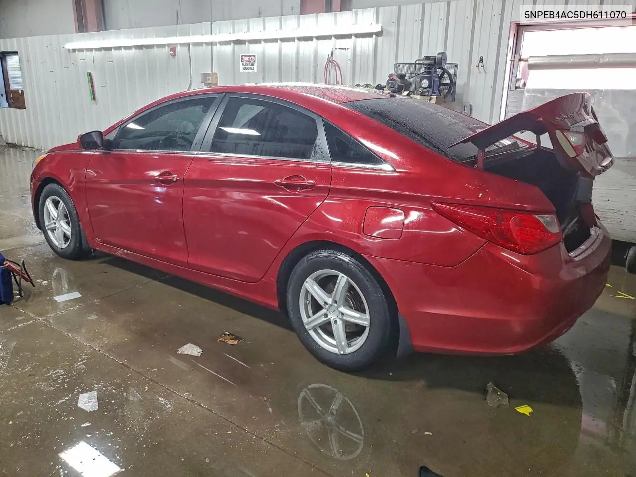 5NPEB4AC5DH611070 2013 Hyundai Sonata Gls