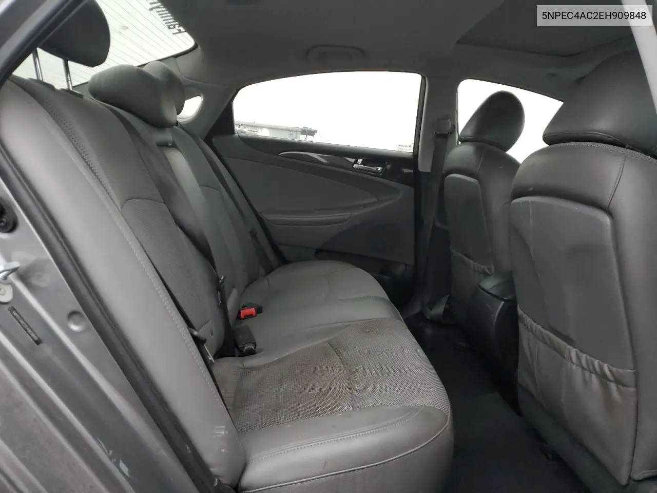 5NPEC4AC2EH909848 2014 Hyundai Sonata Se
