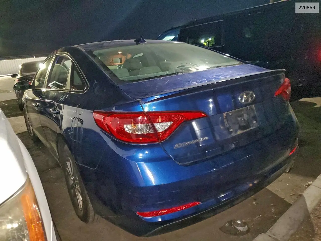 220859 2015 Hyundai Sonata Se