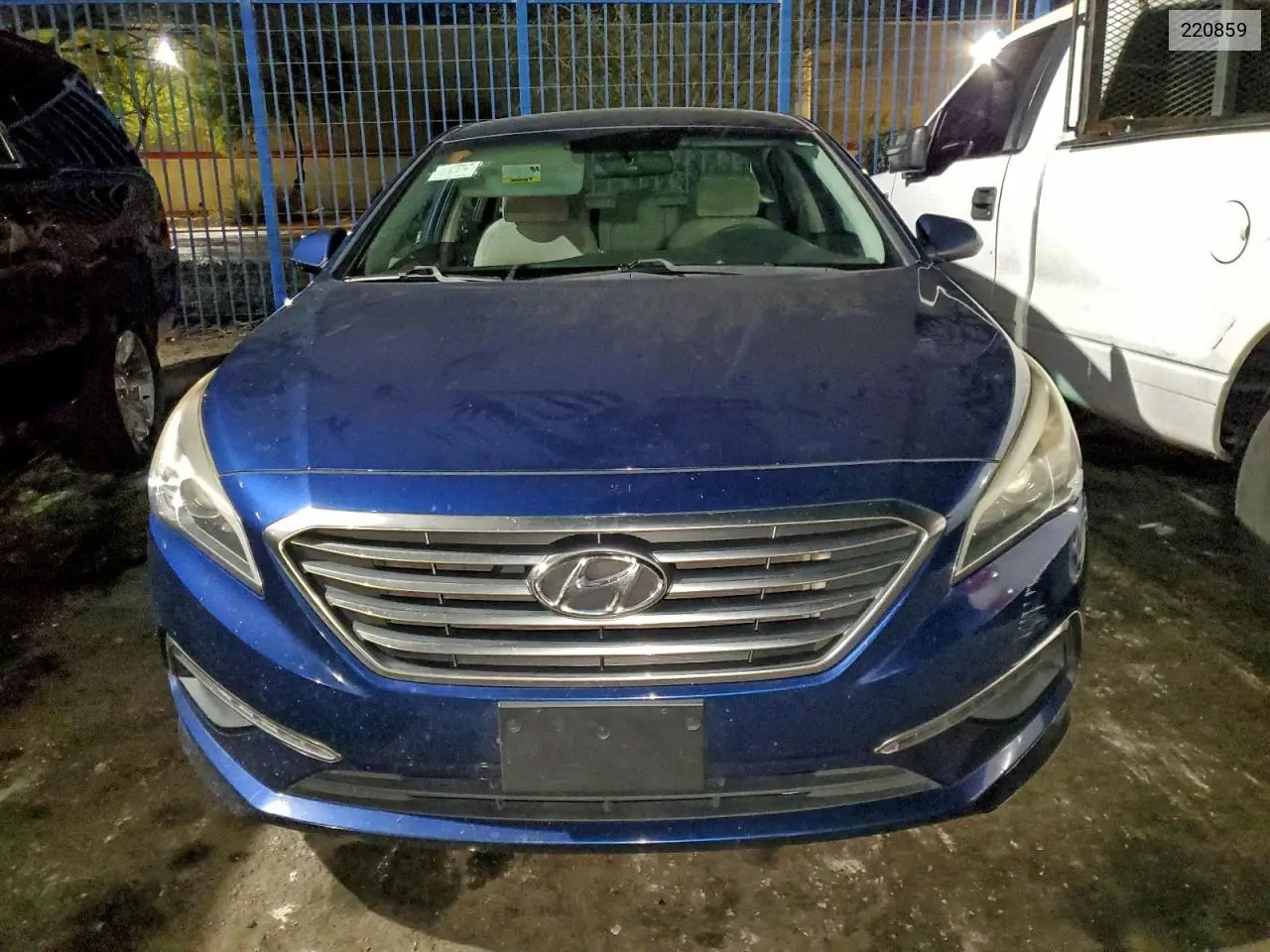 220859 2015 Hyundai Sonata Se