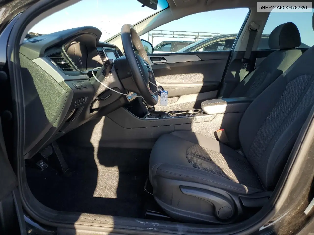 5NPE24AF5KH787396 2019 Hyundai Sonata Se