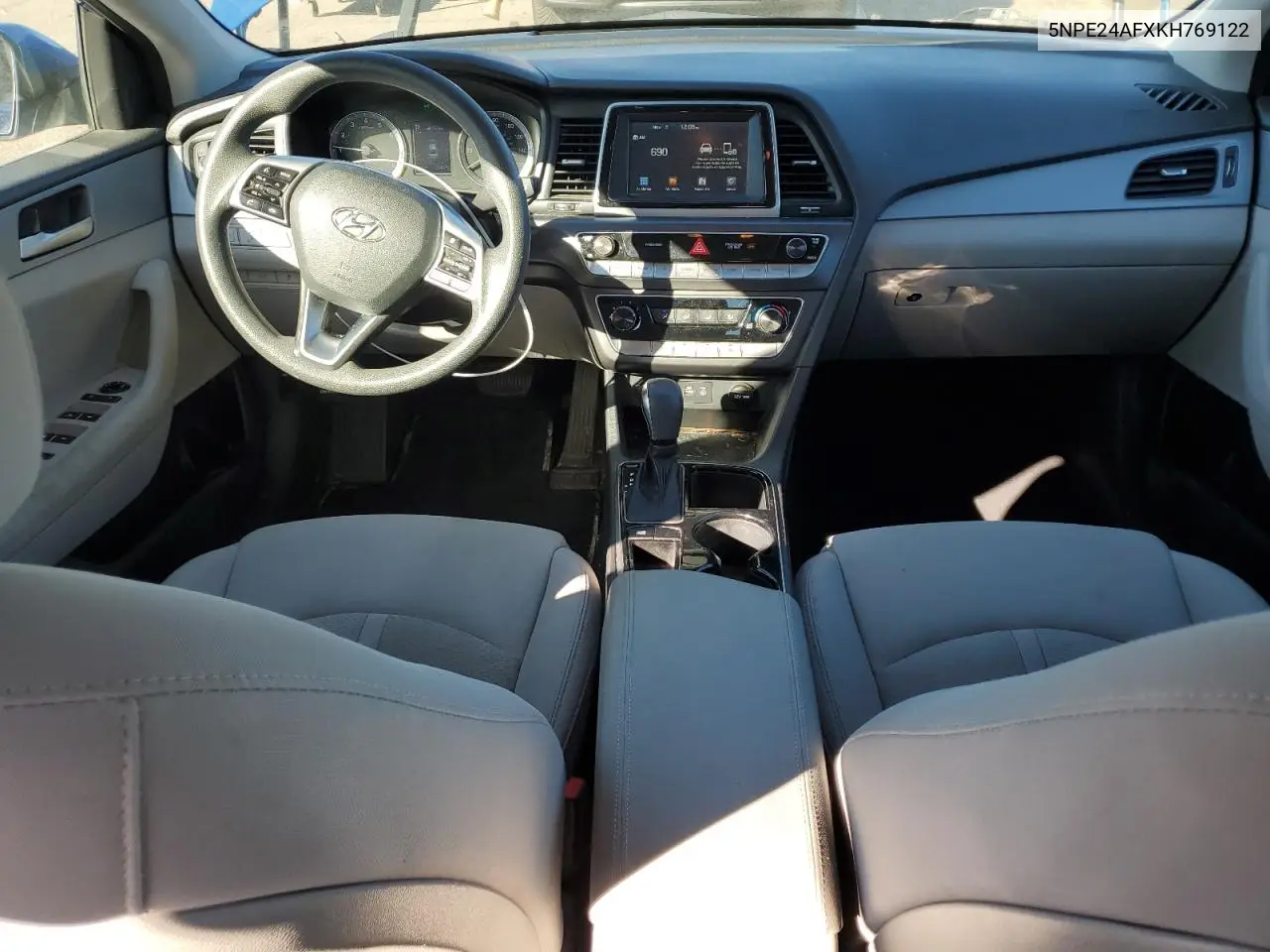 5NPE24AFXKH769122 2019 Hyundai Sonata Se