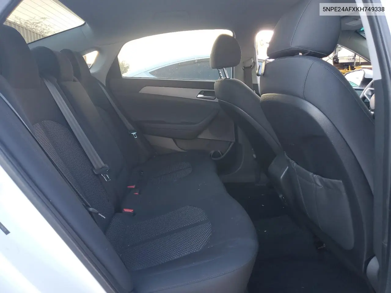 5NPE24AFXKH749338 2019 Hyundai Sonata Se