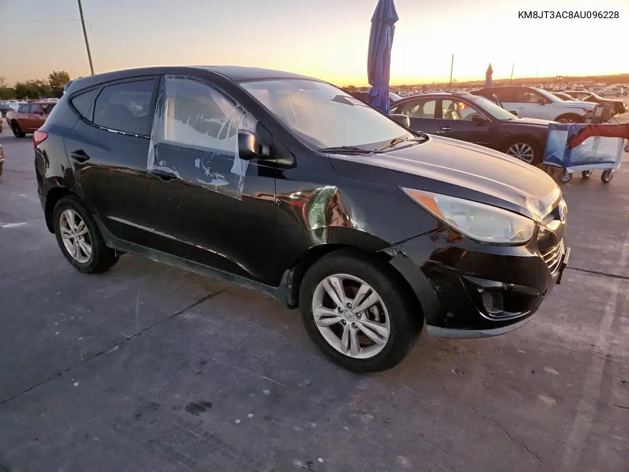 KM8JT3AC8AU096228 2010 Hyundai Tucson Gls