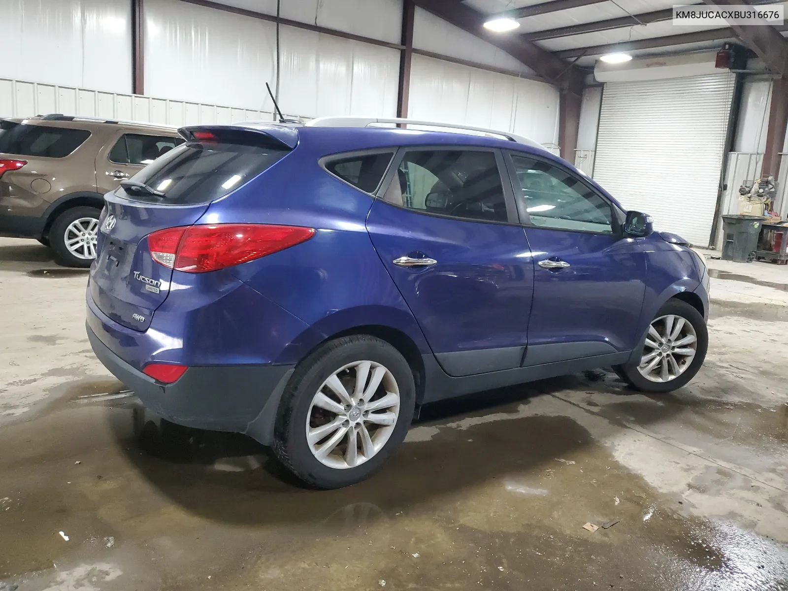 2011 Hyundai Tucson Gls VIN: KM8JUCACXBU316676 Lot: 68457274