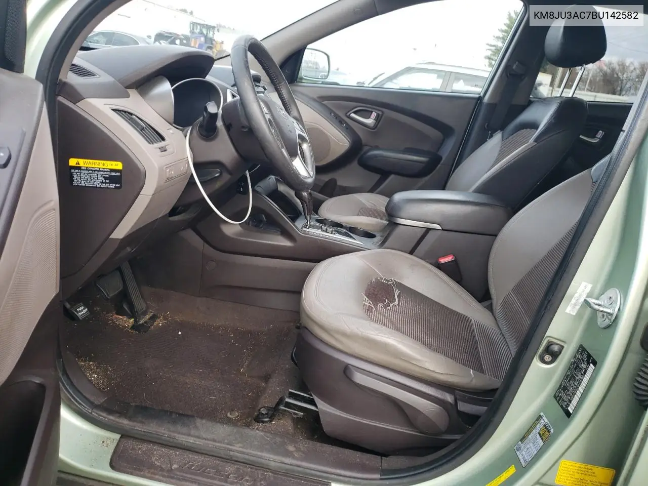 KM8JU3AC7BU142582 2011 Hyundai Tucson Gls