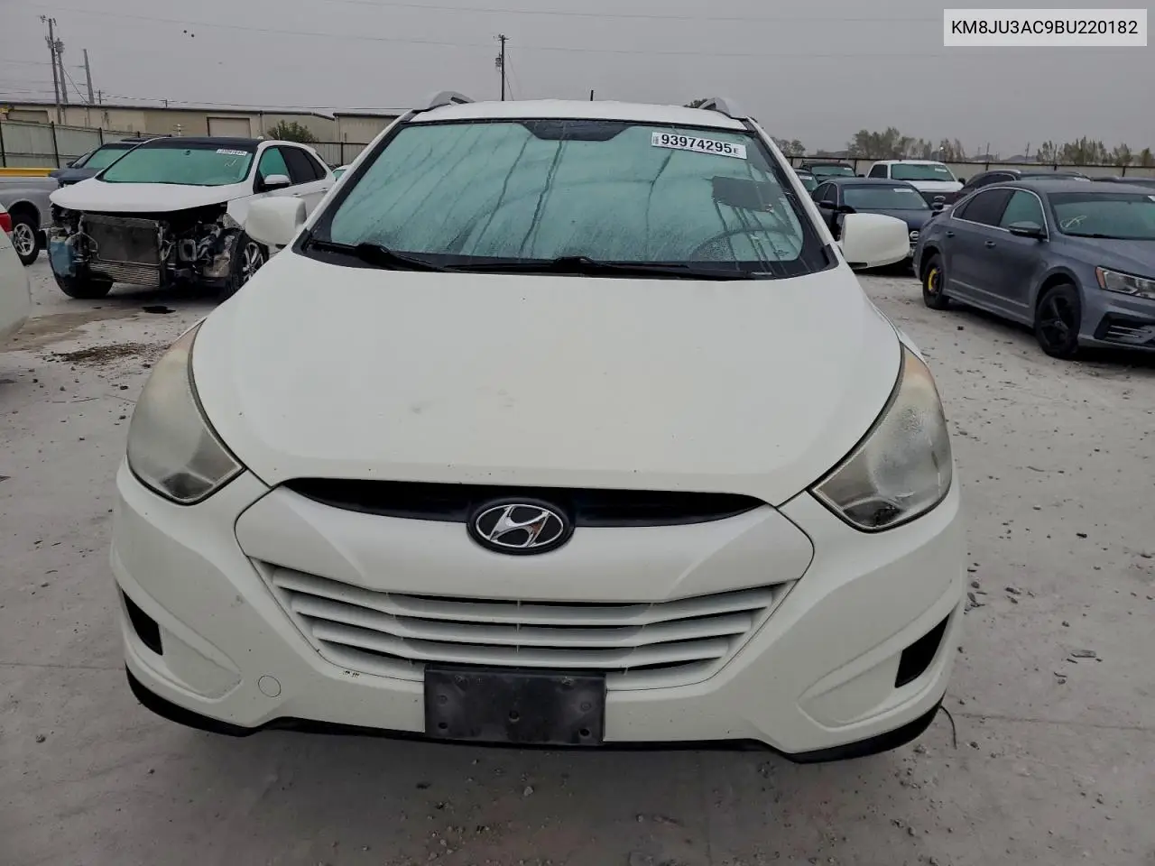 KM8JU3AC9BU220182 2011 Hyundai Tucson Gls