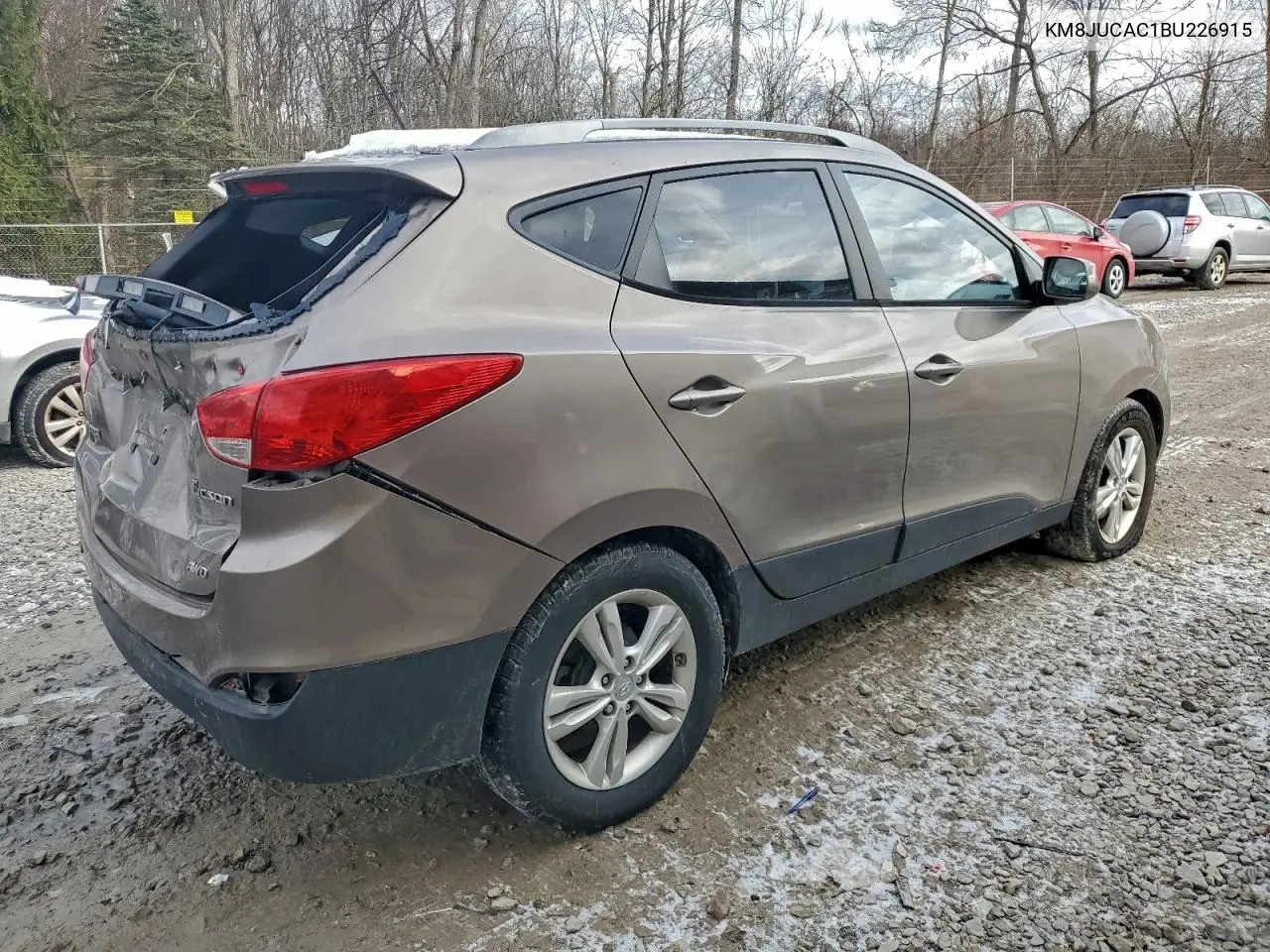 KM8JUCAC1BU226915 2011 Hyundai Tucson Gls