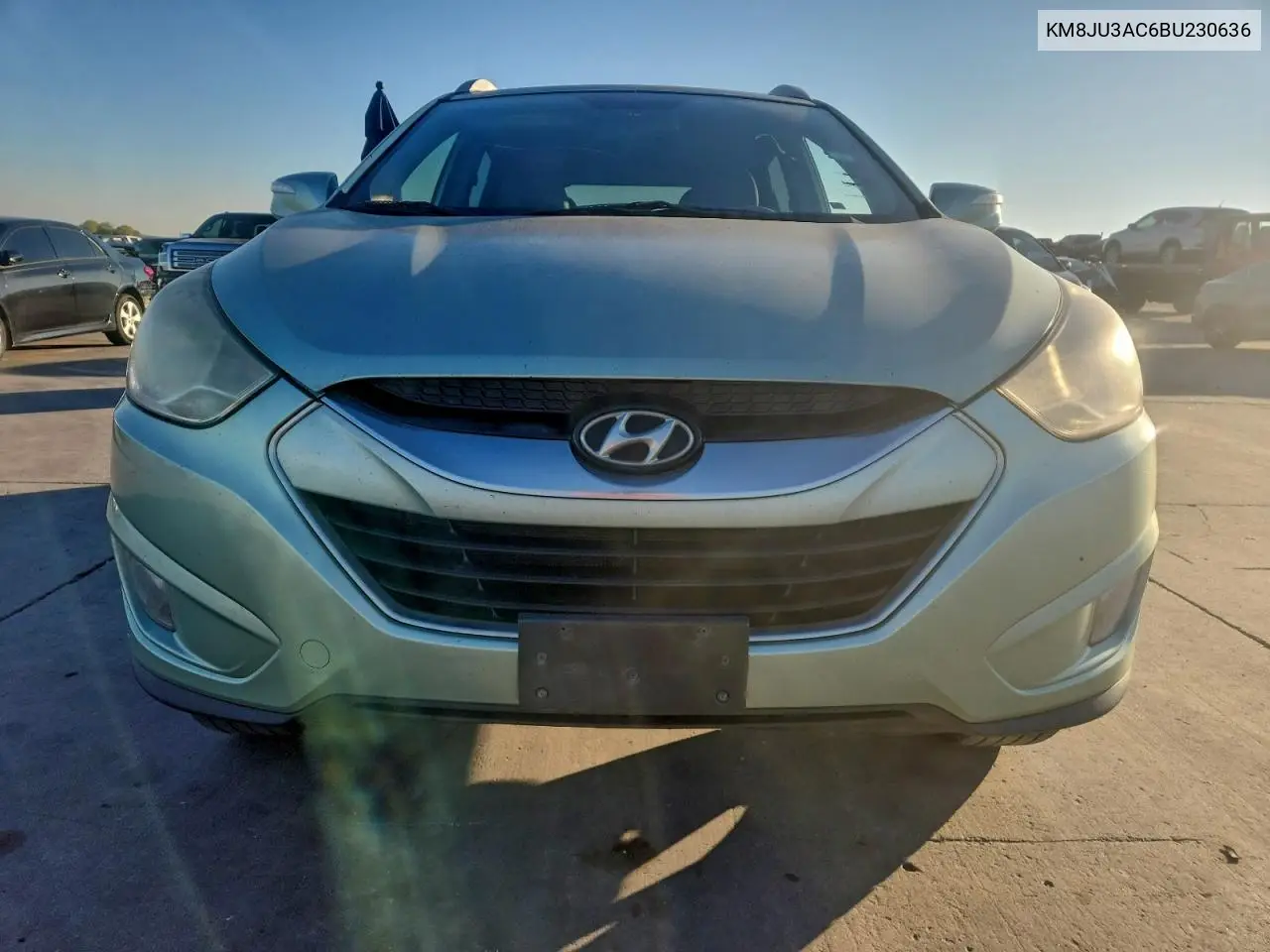KM8JU3AC6BU230636 2011 Hyundai Tucson Gls
