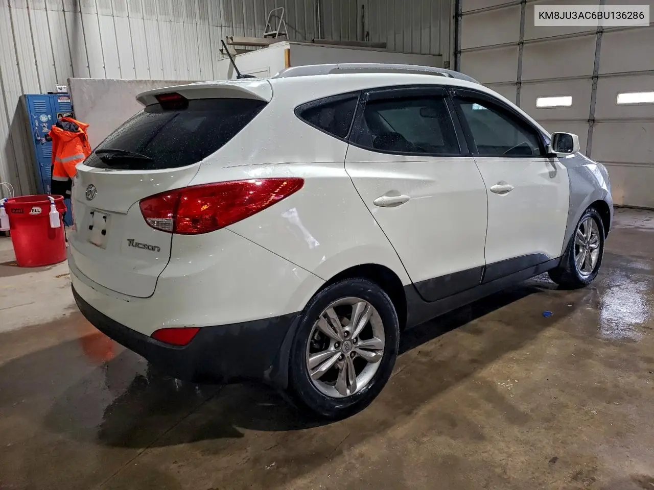 KM8JU3AC6BU136286 2011 Hyundai Tucson Gls