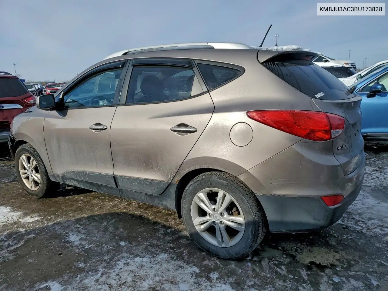 KM8JU3AC3BU173828 2011 Hyundai Tucson Gls