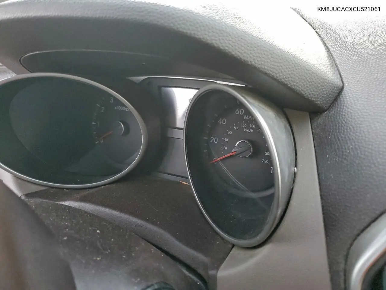 KM8JUCACXCU521061 2012 Hyundai Tucson Gls