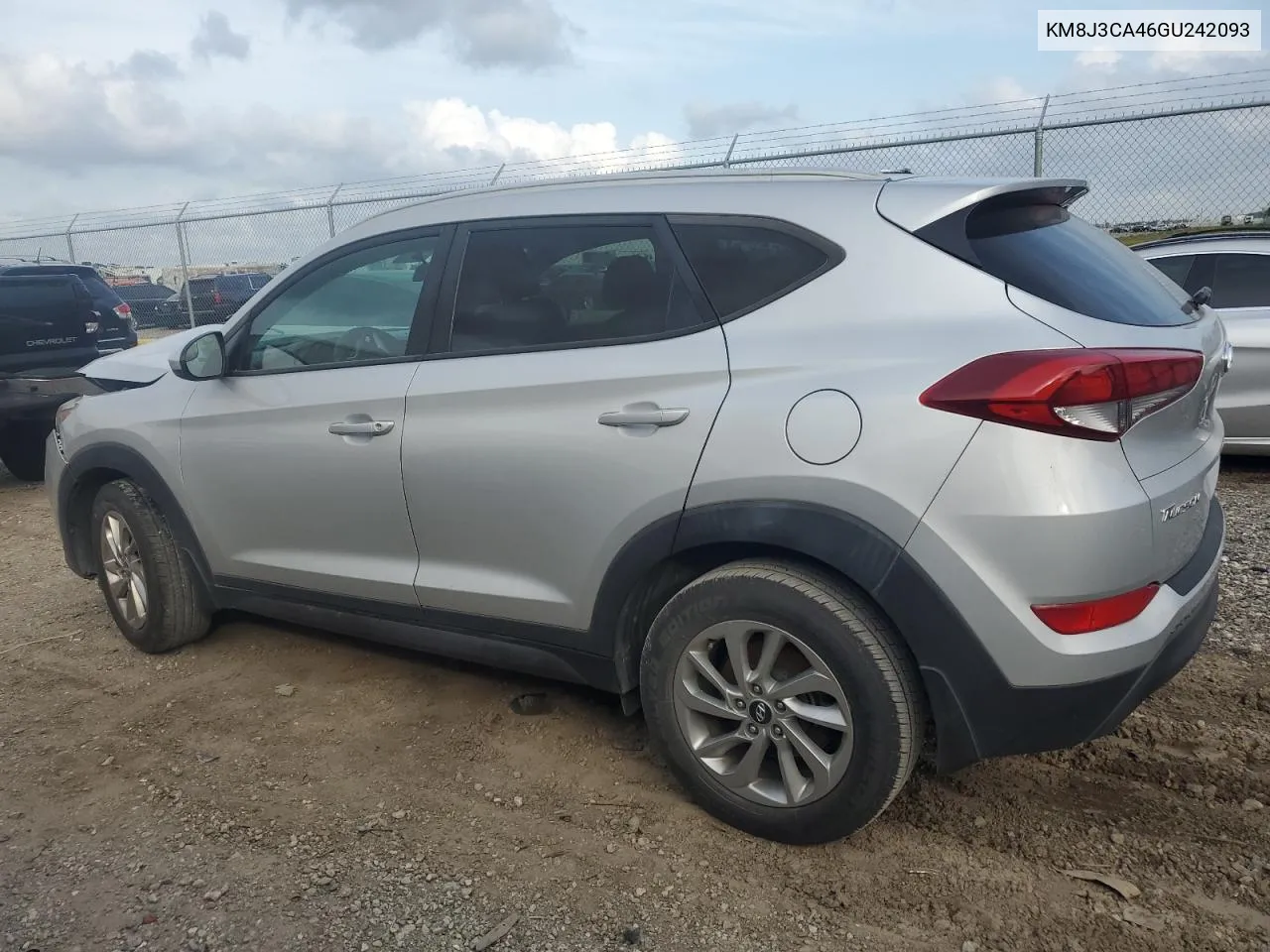 KM8J3CA46GU242093 2016 Hyundai Tucson Limited