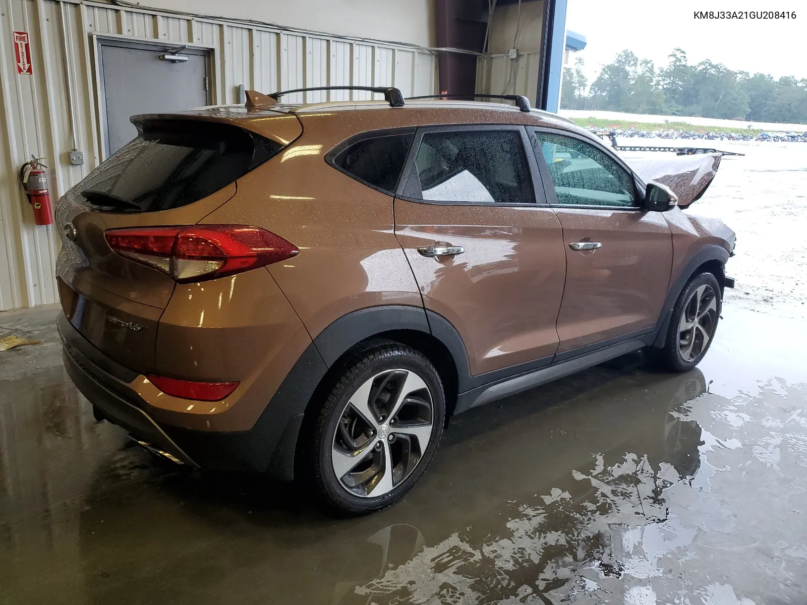 KM8J33A21GU208416 2016 Hyundai Tucson Limited