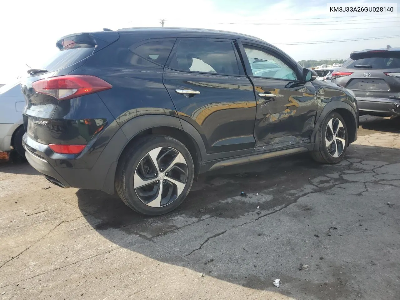 KM8J33A26GU028140 2016 Hyundai Tucson Limited