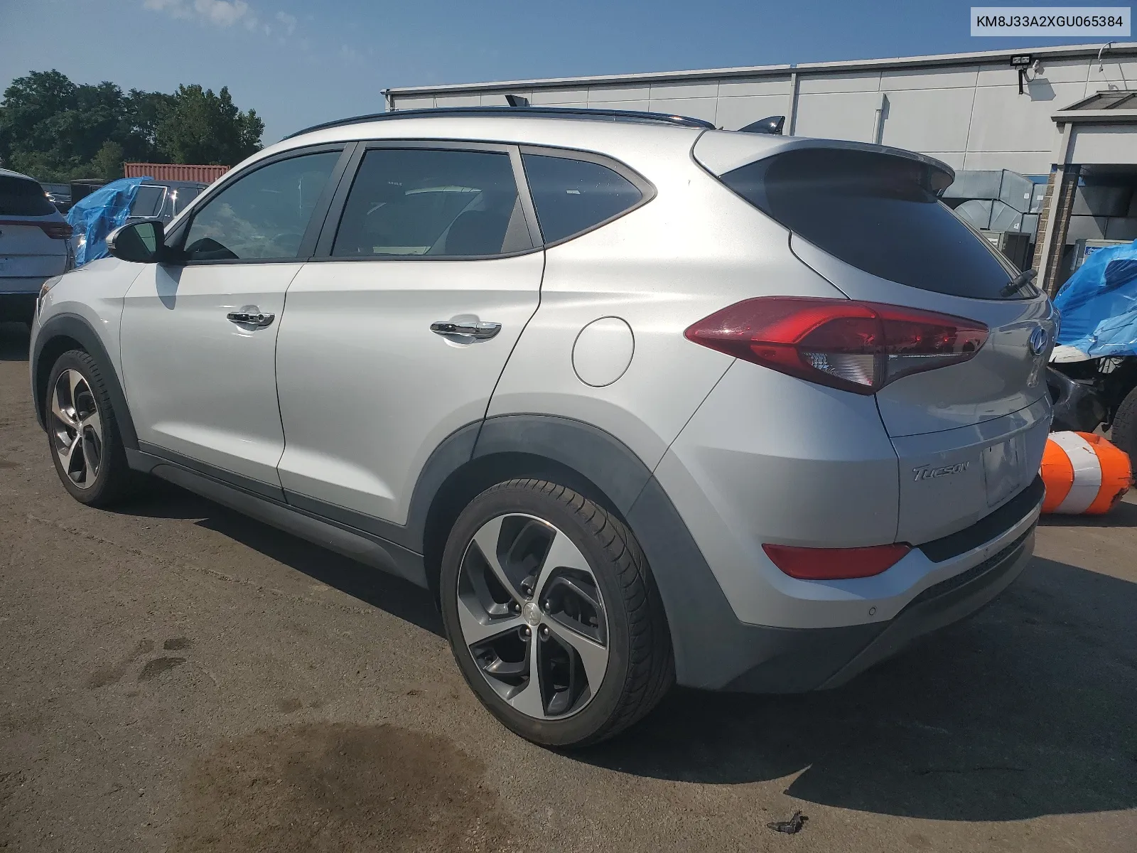 KM8J33A2XGU065384 2016 Hyundai Tucson Limited