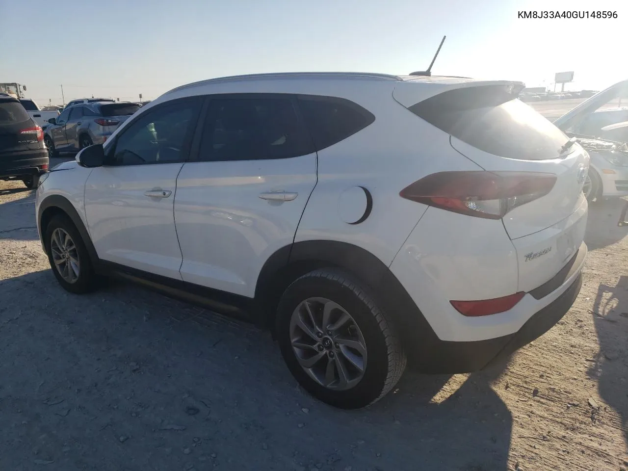 KM8J33A40GU148596 2016 Hyundai Tucson Limited